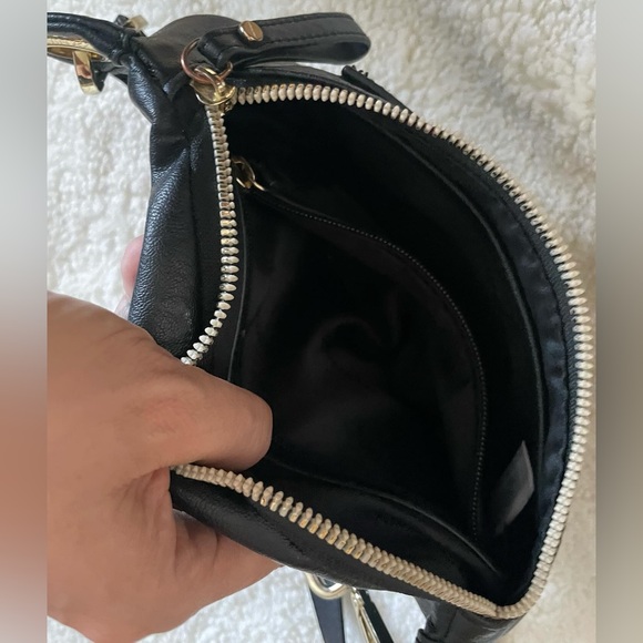 Calvin Klein Black Sling Bag - Picture 6 of 6